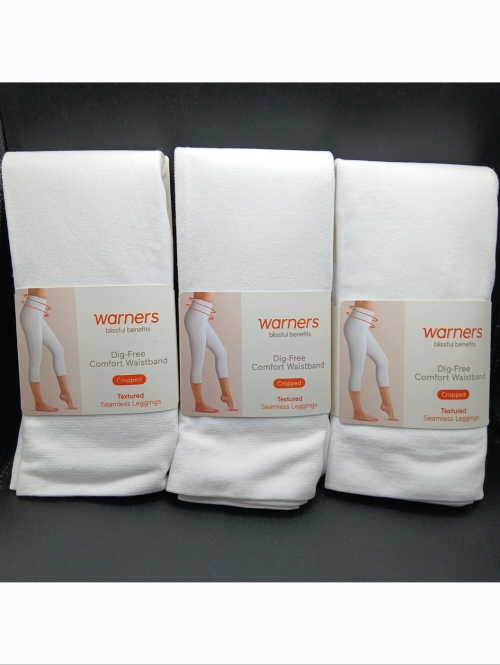New! 3 Warners Blissful Benefits White Seamless Cropped Leggings Lot Size S/M